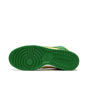 Tênis Nike Dunk High SB 'Supreme By Any Means Brazil'